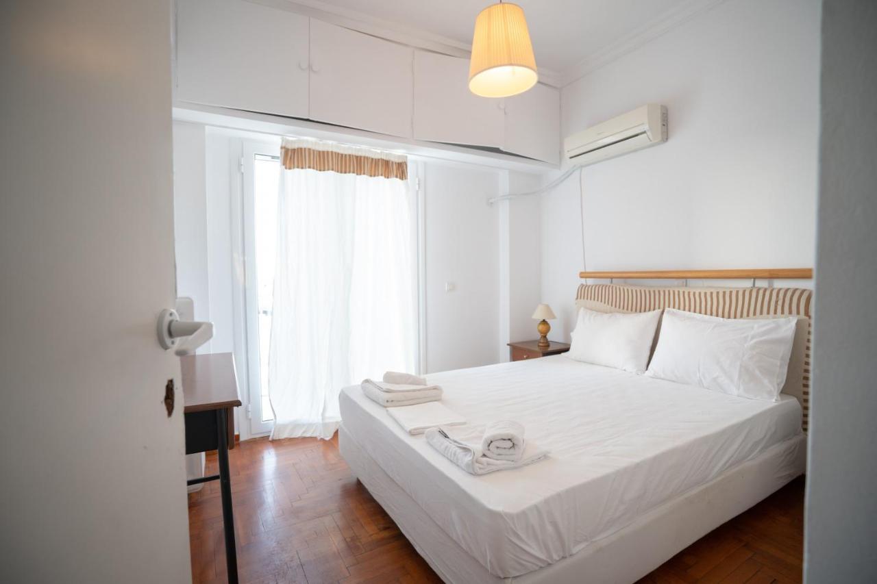 Dimotiko Theatro Metro St. 1 Bedroom 4 Pers. Flat Piraeus Luaran gambar