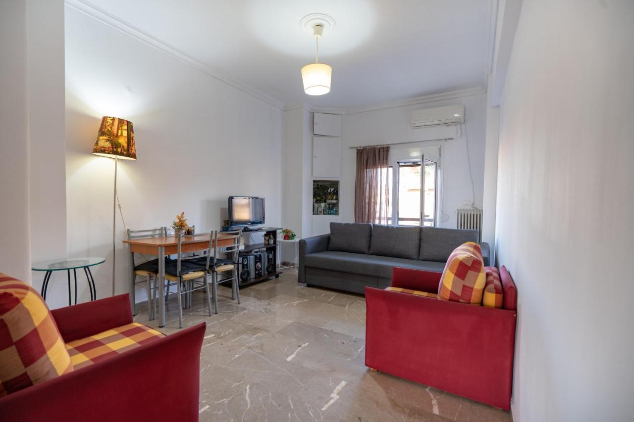 Dimotiko Theatro Metro St. 1 Bedroom 4 Pers. Flat Piraeus Luaran gambar